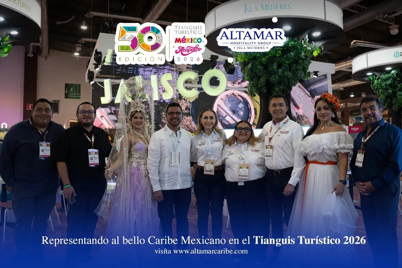Equipo Altamar en evento turístico